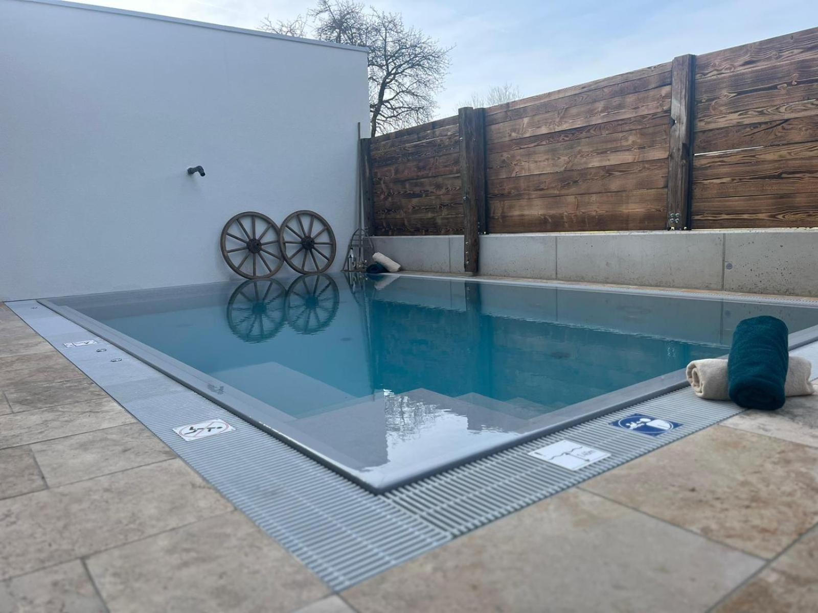 Arnfels Residences Am Tor Zur Suedsteirischen Weinstrasse Buitenkant foto